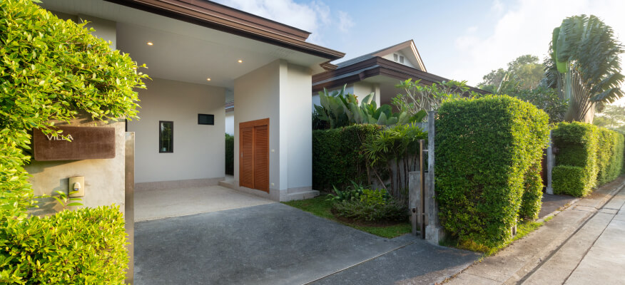 Duplex with Garage